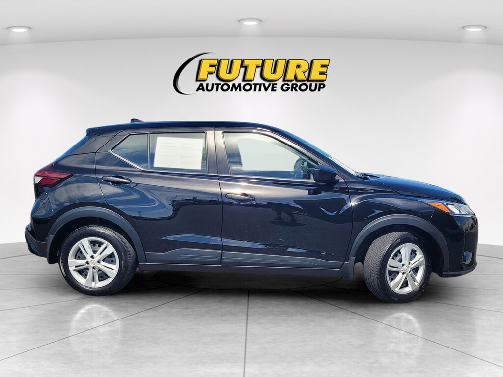 Certified 2025 Nissan Kicks Play S SUV