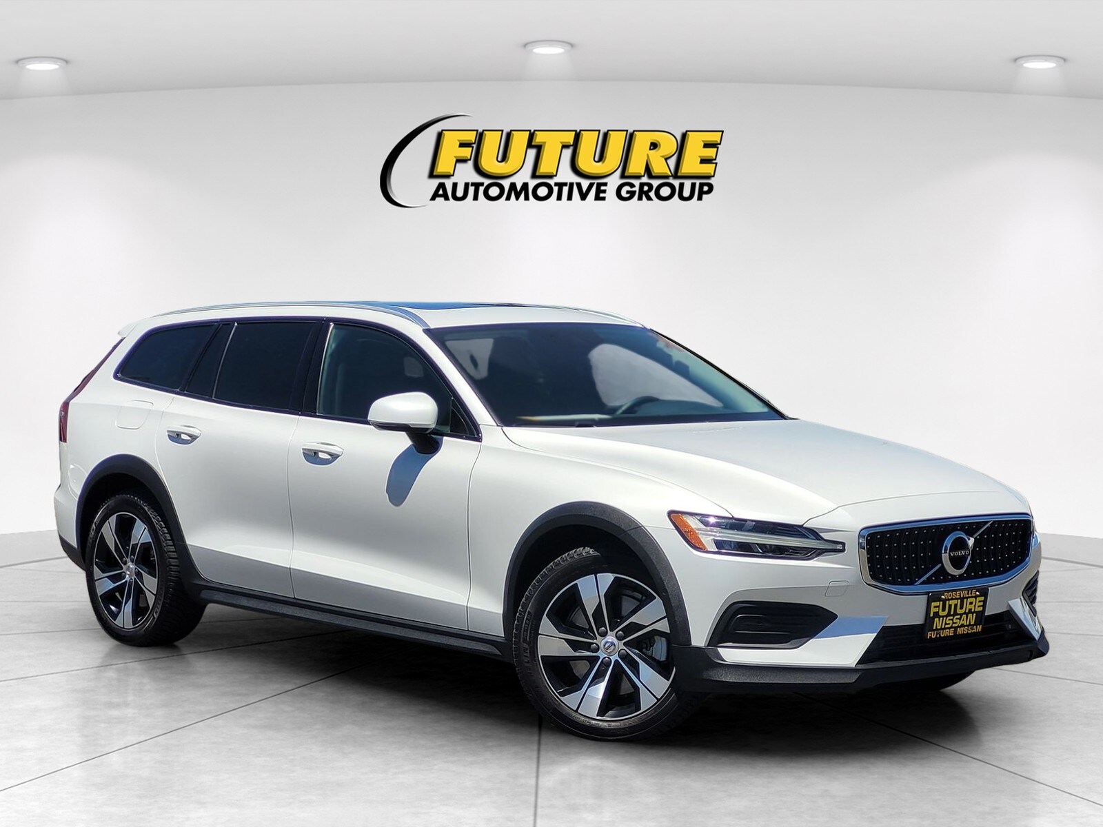 2020 Volvo V60 Cross Country