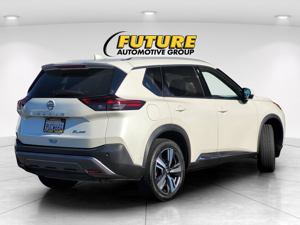 Used 2023 Nissan Rogue SL SUV