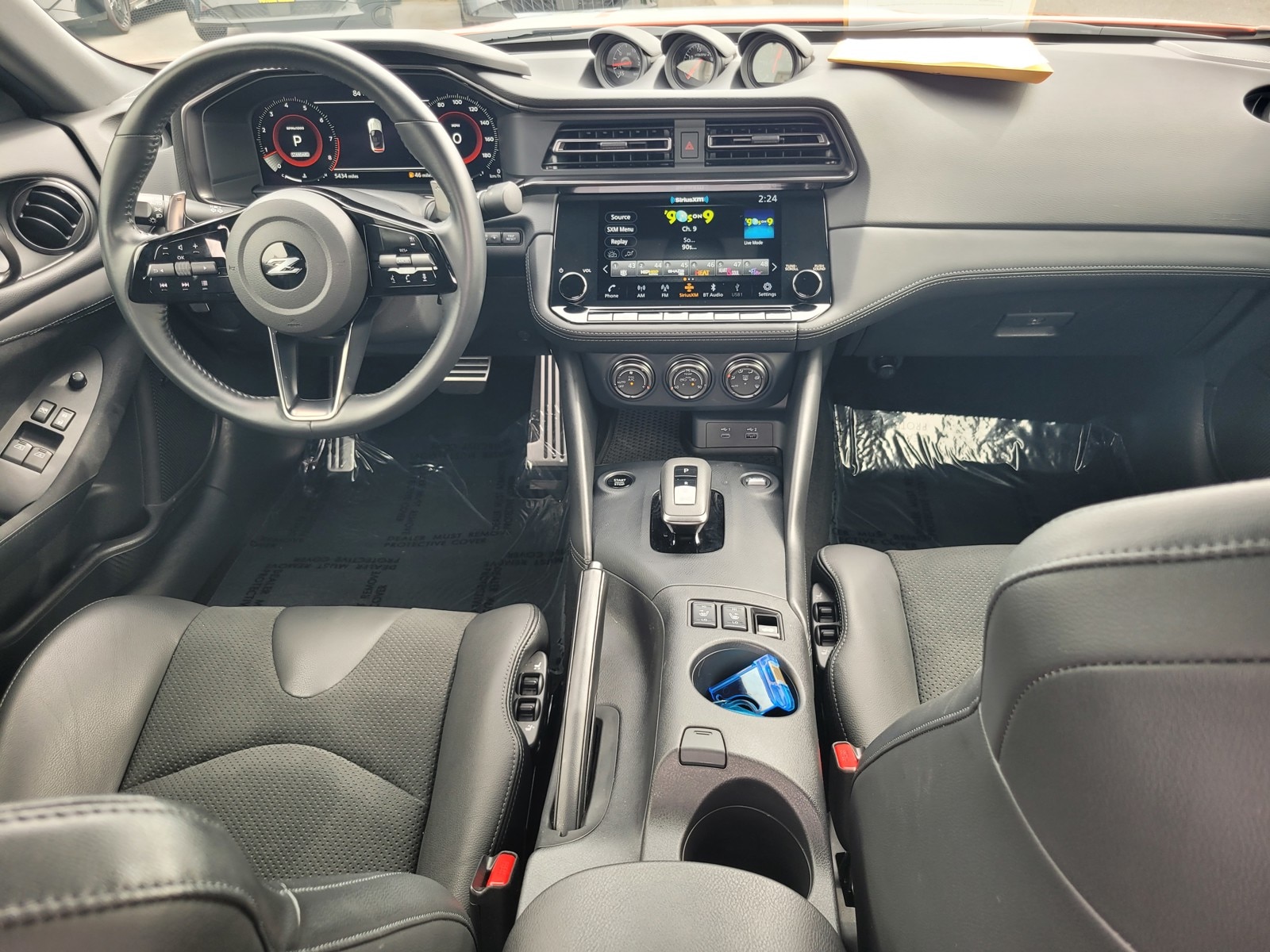 2024 Nissan Z Performance photo 4