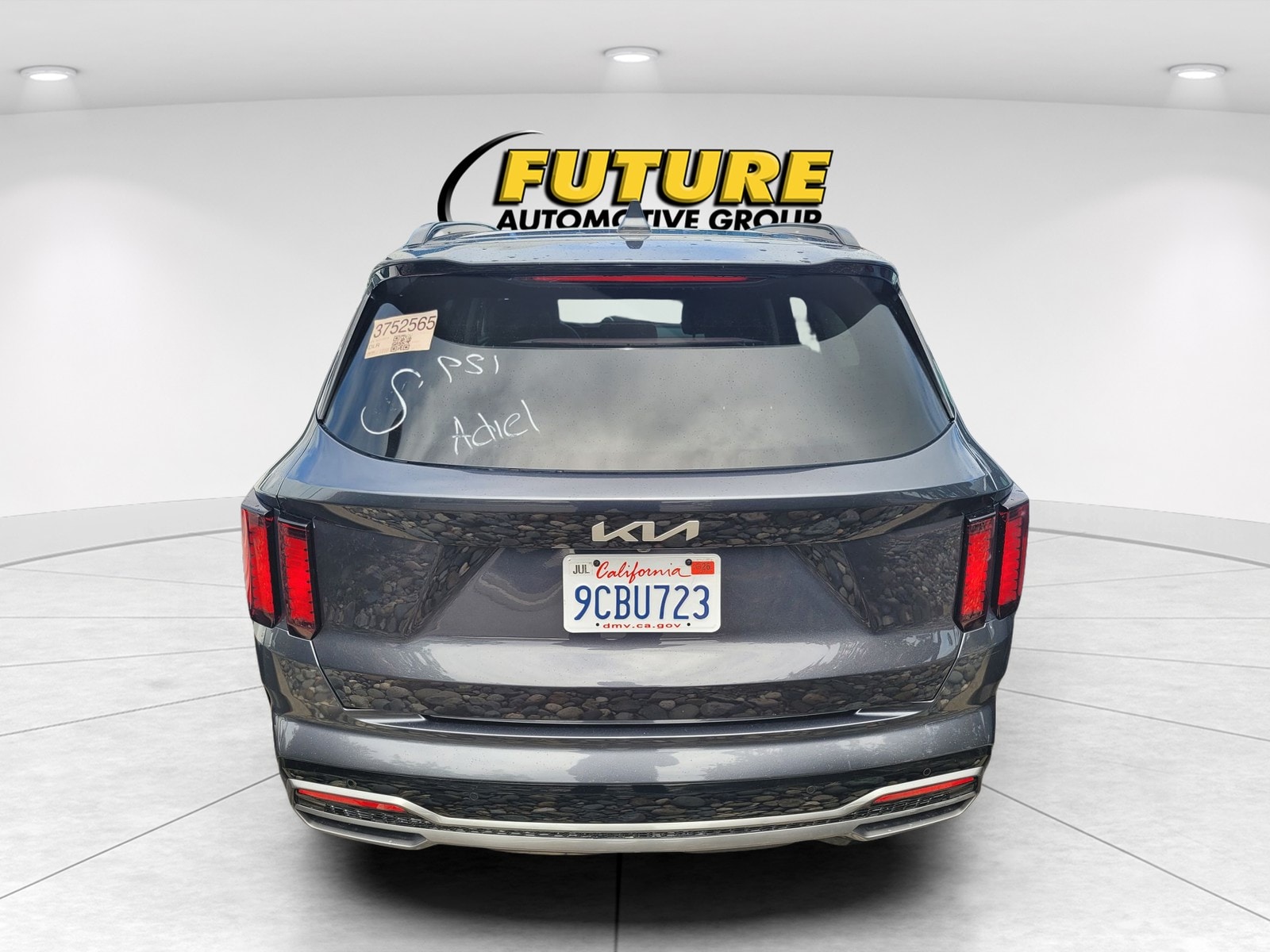 2022 Kia Sorento S photo 4