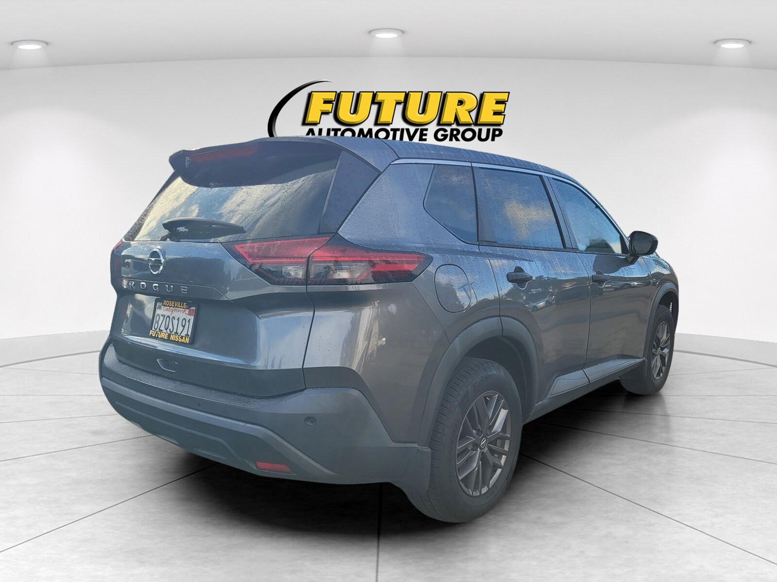 2021 Nissan Rogue S photo 3