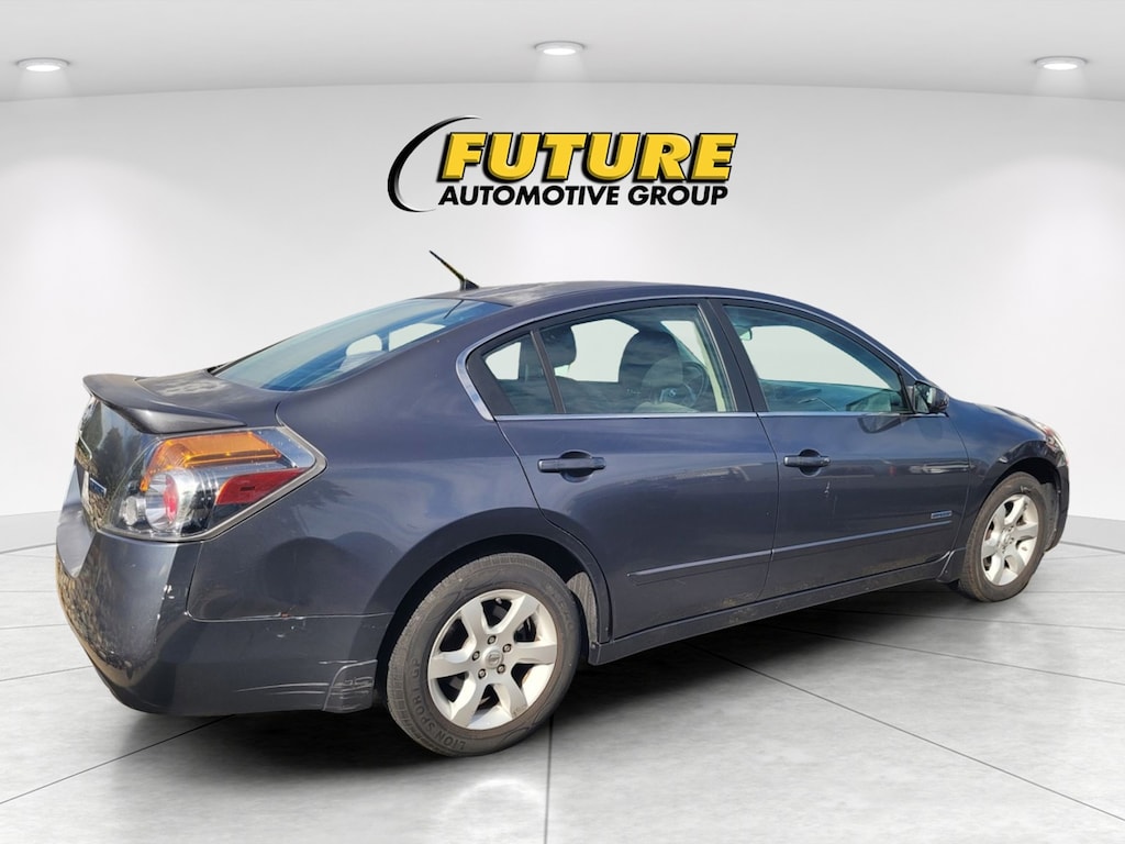 Certified 2024 Nissan Sentra SV Sedan