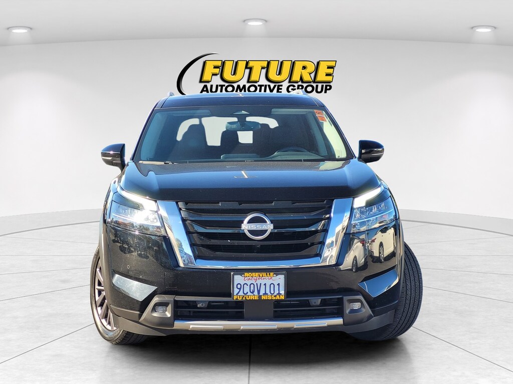 Used 2022 Nissan Pathfinder SL