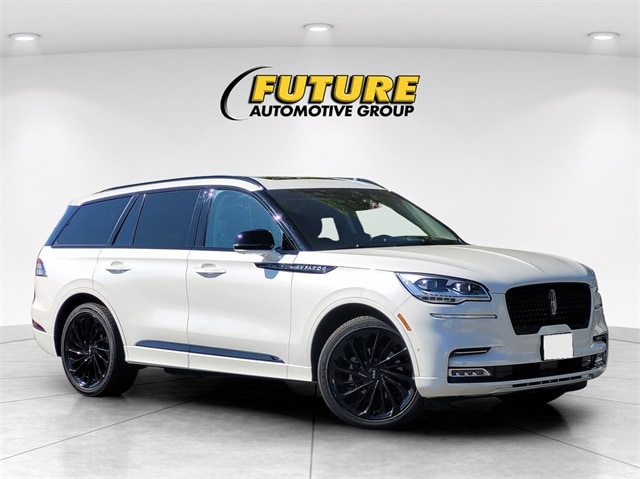 2023 Lincoln Aviator Reserve's photo