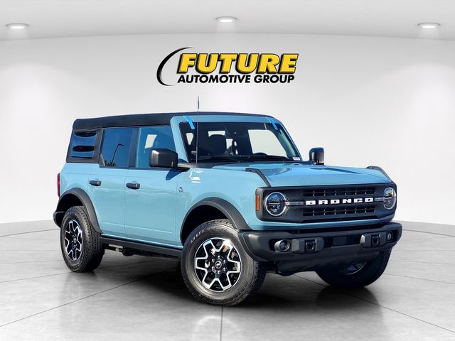 2023 Ford Bronco 4-Door Black Diamond
