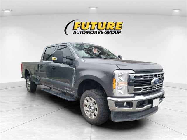 2024 Ford F-250 Super Duty XLT's photo