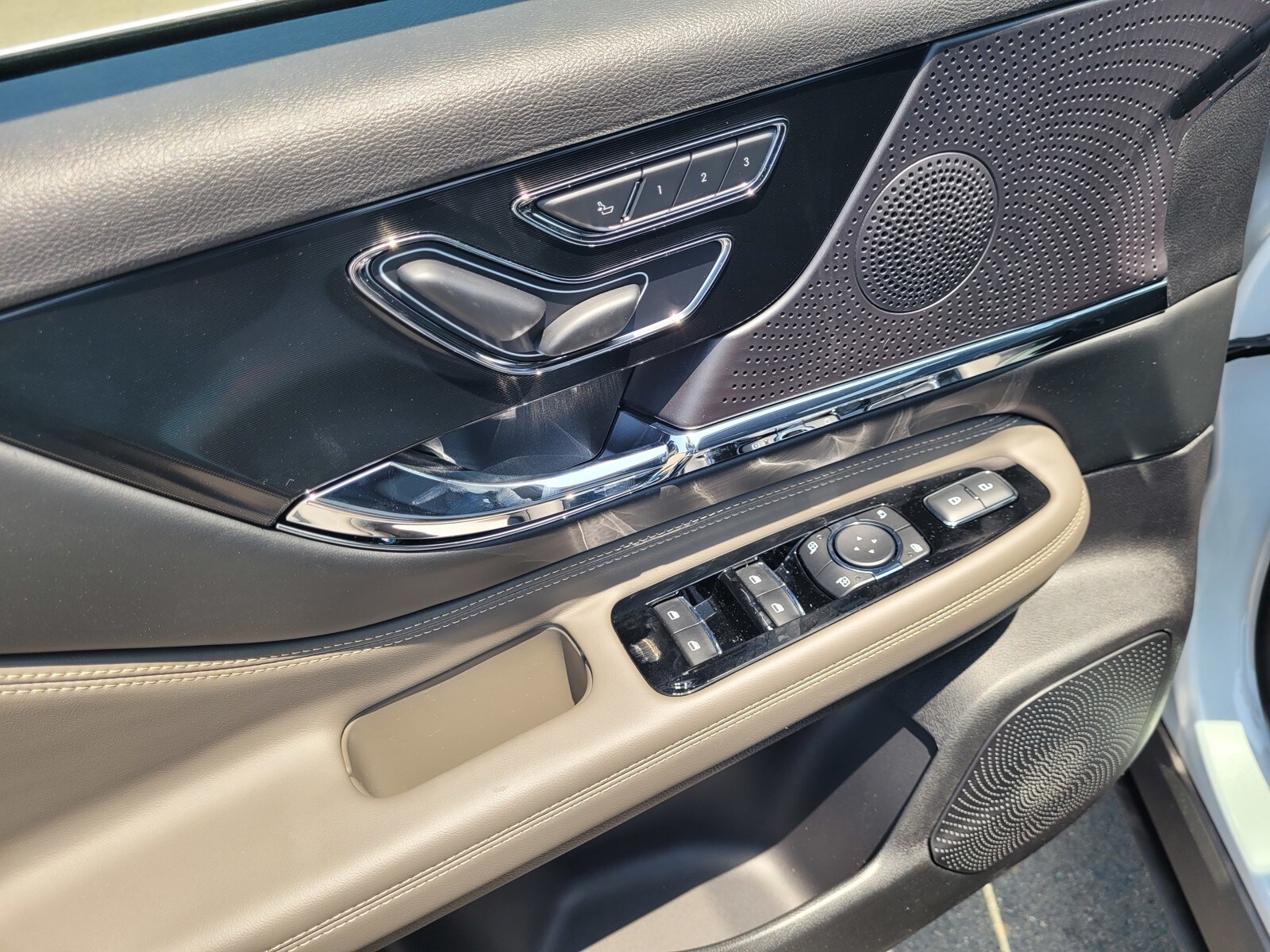2025 Lincoln Corsair Grand Touring - Photo 8