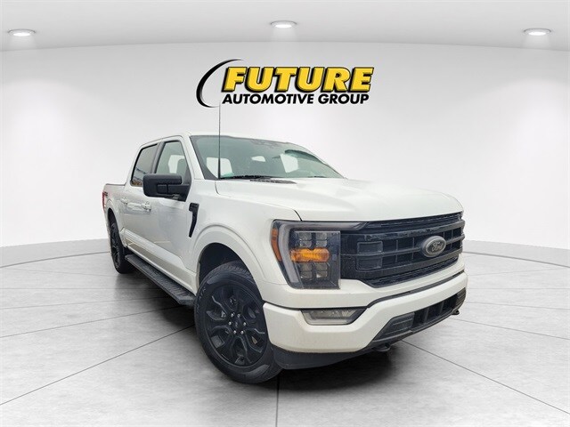 2022 Ford F-150 XLT's photo