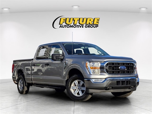 2022 Ford F-150 XLT's photo