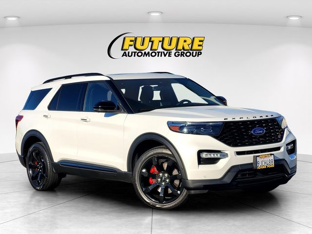 2023 Ford Explorer ST 4WD's photo