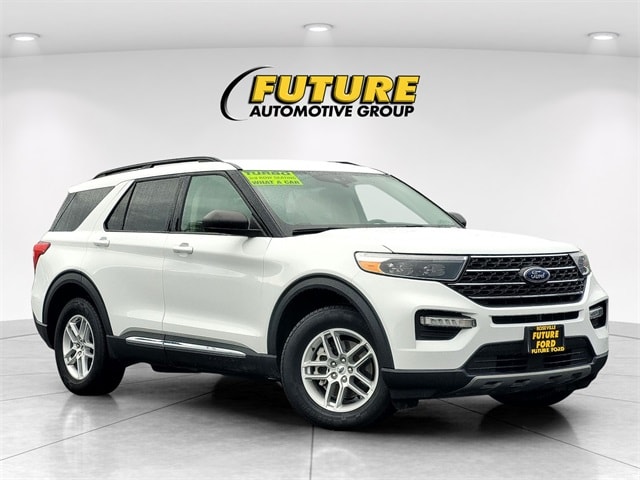 2023 Ford Explorer XLT's photo