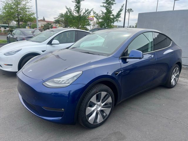 2021 Tesla Model Y Standard Range's photo