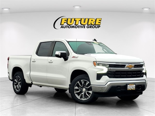2023 Chevrolet Silverado 1500 LT's photo