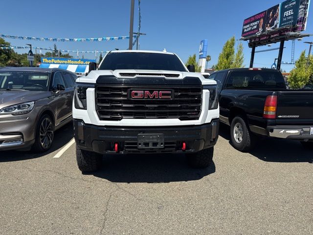 2024 GMC Sierra 4WD Crew Cab Standard Box AT4X's photo