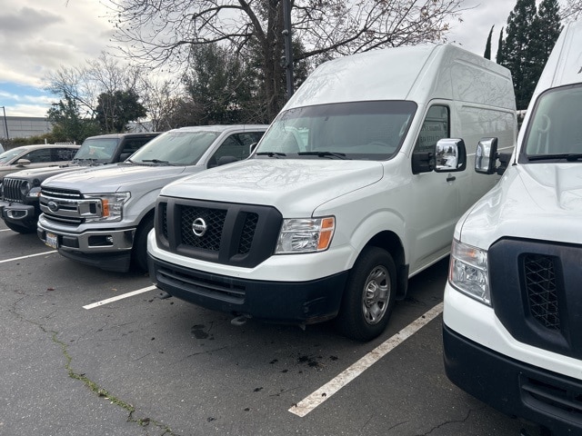 2017 Nissan NV Cargo SV's photo