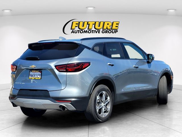 Photo 4