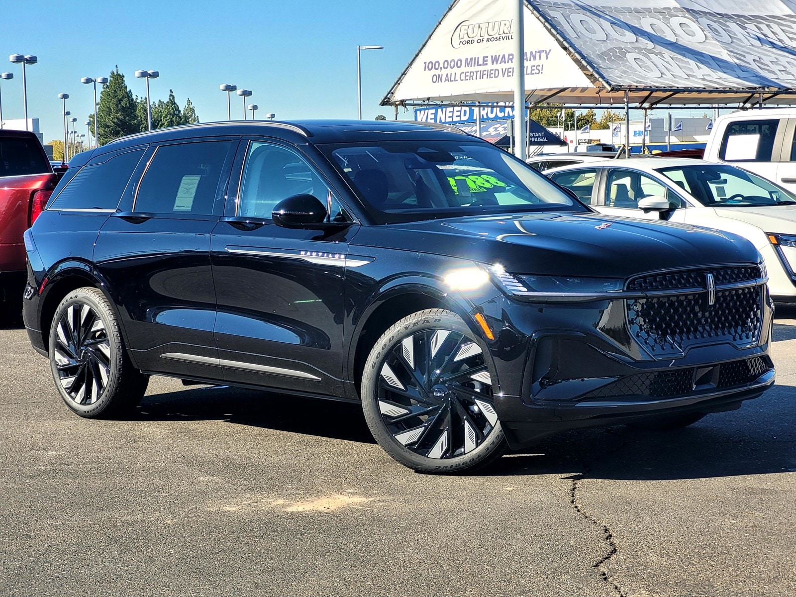 2026 Lincoln Nautilus Reserve's photo