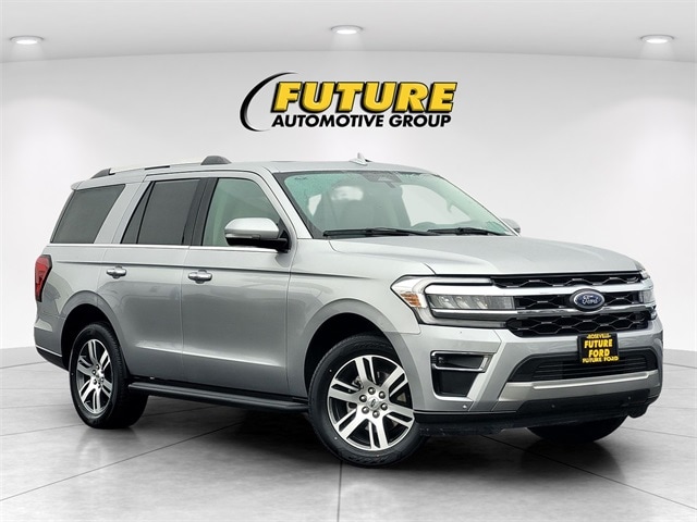 2024 Ford Expedition Limited's photo
