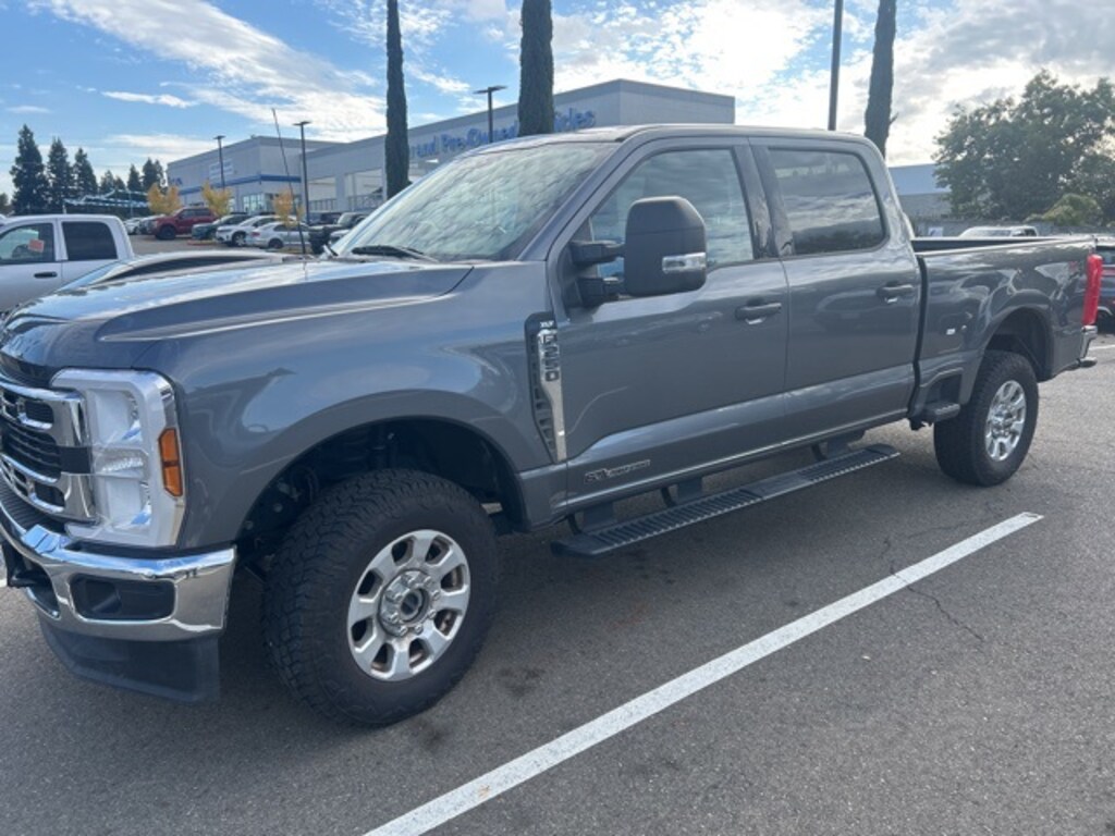 Used 2024 Ford F-250SD XLT Truck