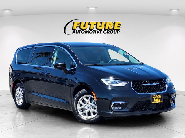 2024 Chrysler Pacifica