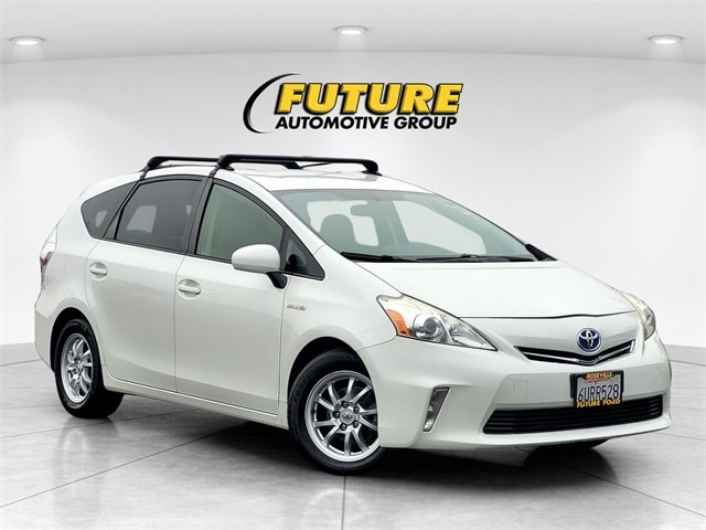 2012 Toyota Prius v Five