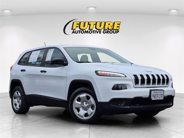 2017 Jeep Cherokee Sport's photo