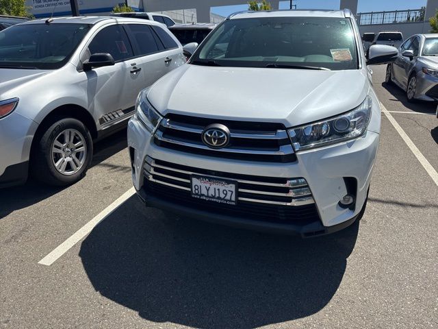 2019 Toyota Highlander Limited Platinum 4x4 V6's photo