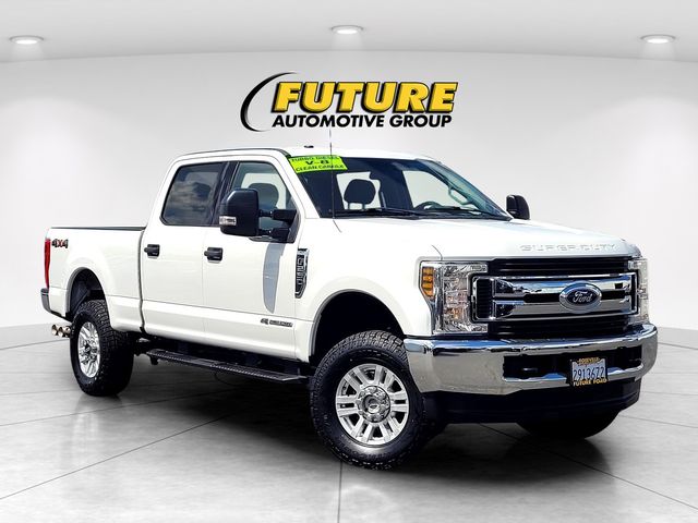 2019 Ford F-250 XLT 4x4 Crew Cab 6-3/4' Box's photo