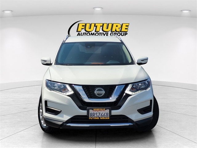 Used 2019 Nissan Rogue SV with VIN KNMAT2MV7KP517142 for sale in Roseville, CA