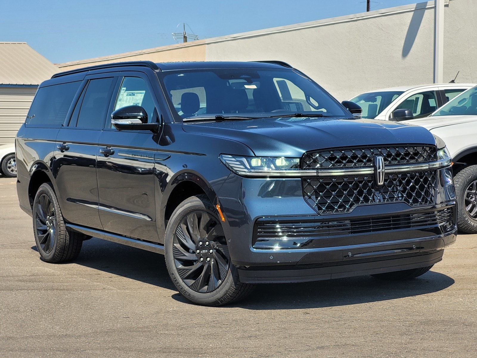 2025 Lincoln Navigator
