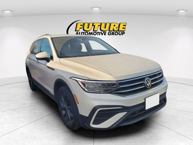 2023 Volkswagen Tiguan SE