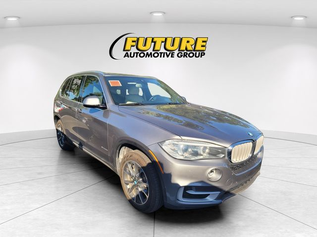 2018 BMW X5 sDrive35i's photo