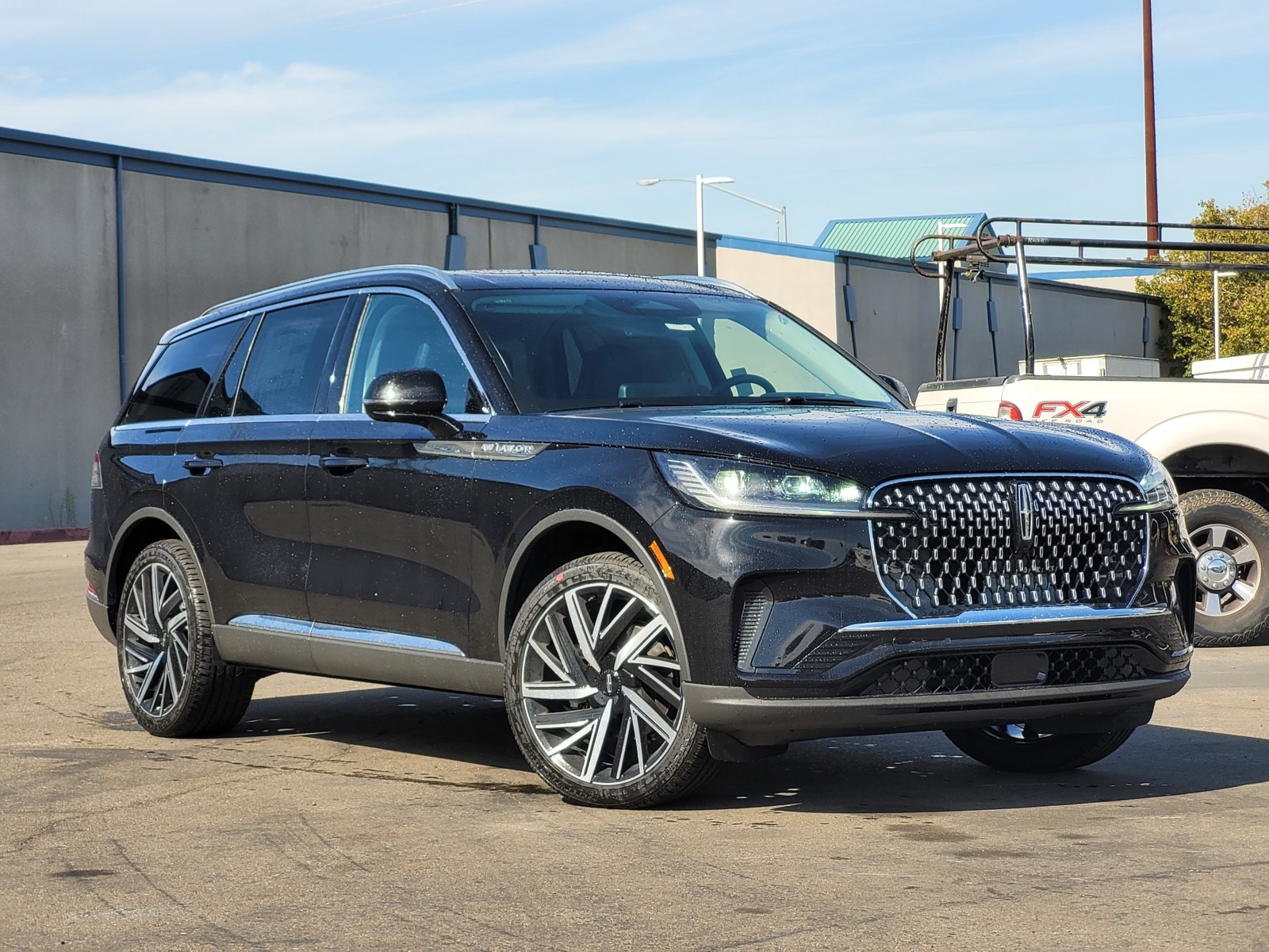 2027 Lincoln Aviator