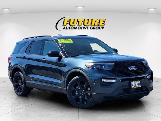2023 Ford Explorer ST-LINE 4WD's photo