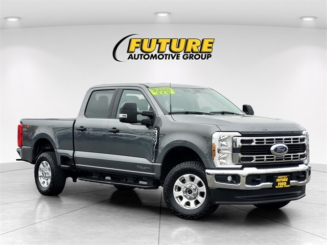 2024 Ford F-250 Super Duty XLT's photo