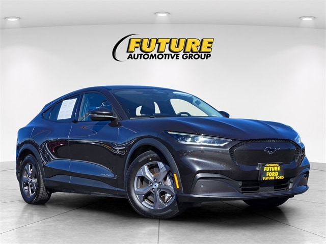 2022 Ford Mustang Mach-E Select AWD's photo