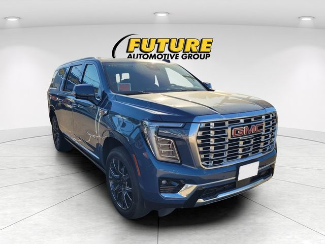 2025 GMC Yukon Denali AWD's photo