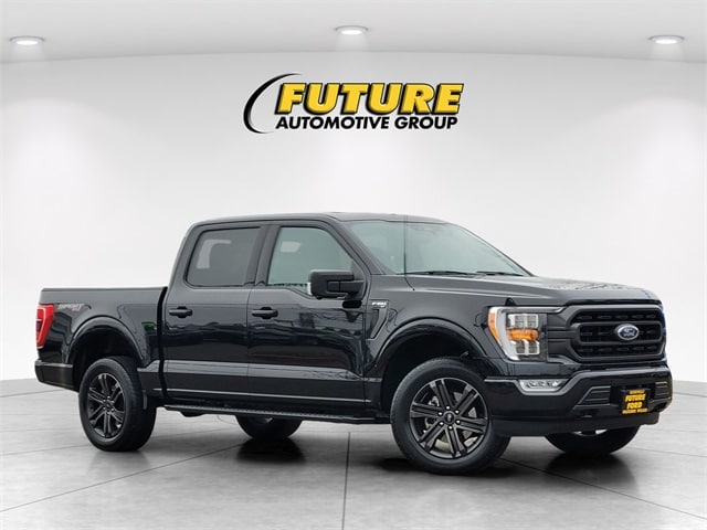 2022 Ford F-150 XLT's photo