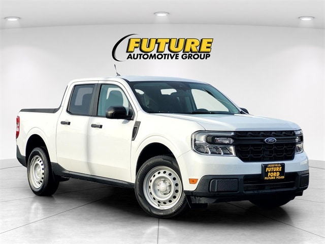 2022 Ford Maverick XL's photo