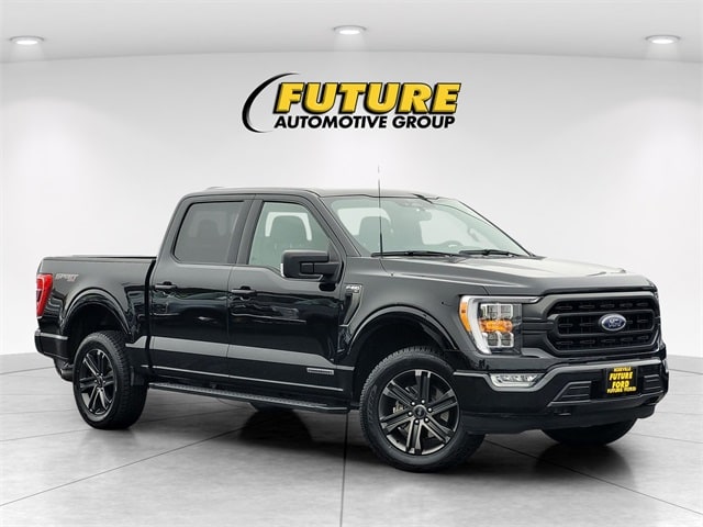 2022 Ford F-150 XLT's photo