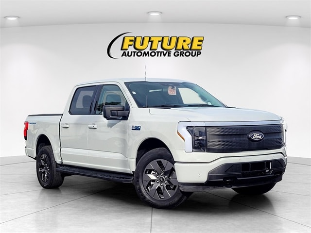 2024 Ford F-150 Lightning Flash's photo