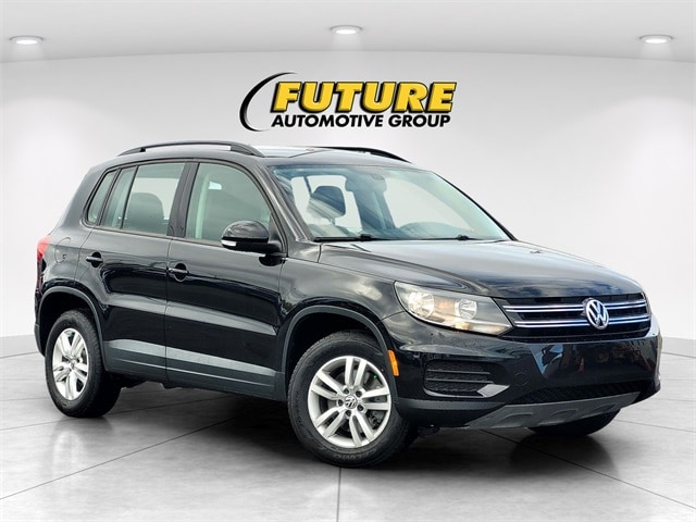 2017 Volkswagen Tiguan Limited Base