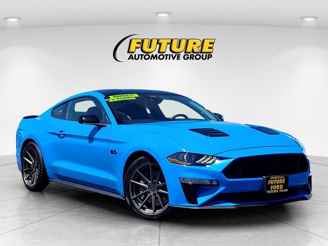 2022 Ford Mustang GT Coupe's photo