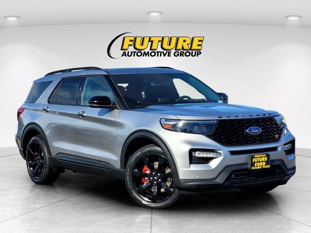 2021 Ford Explorer ST 4WD's photo