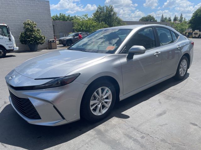 2025 Toyota Camry LE photo 3
