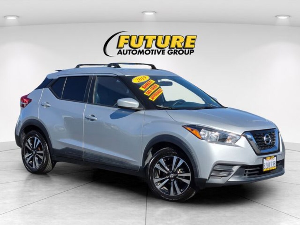 Used 2019 Nissan Kicks SV SUV