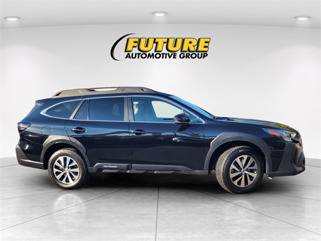 Used 2024 Subaru Outback Premium SUV