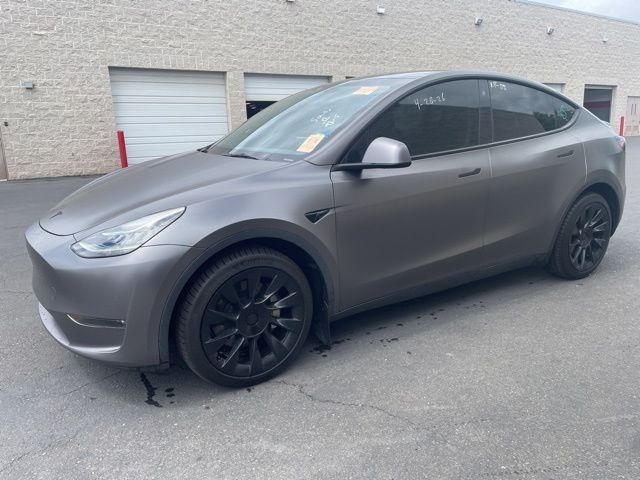 2023 Tesla Model Y Long Range photo 3