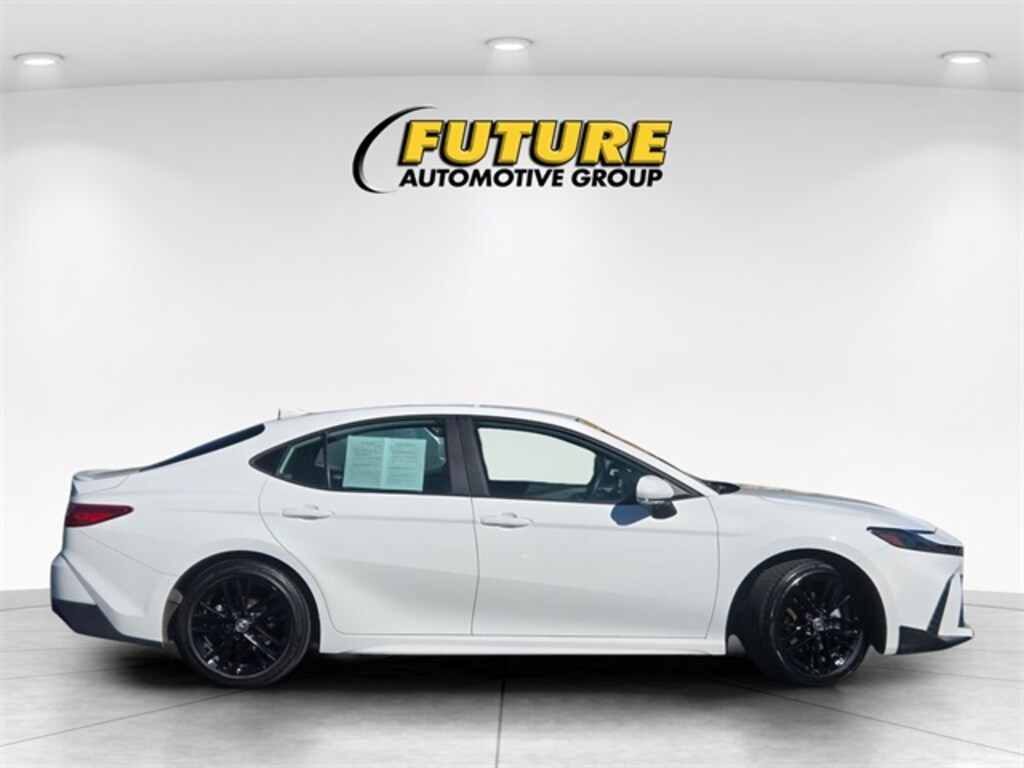 Certified 2025 Toyota Camry SE Sedan